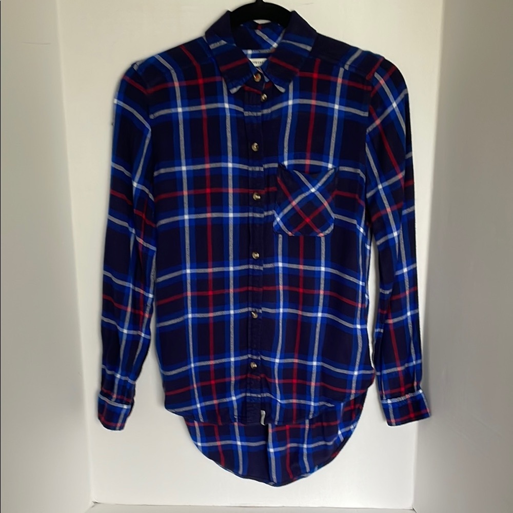 American Eagle Outfitters Women's Blue and Red Plaid Button Down Shirt size XS